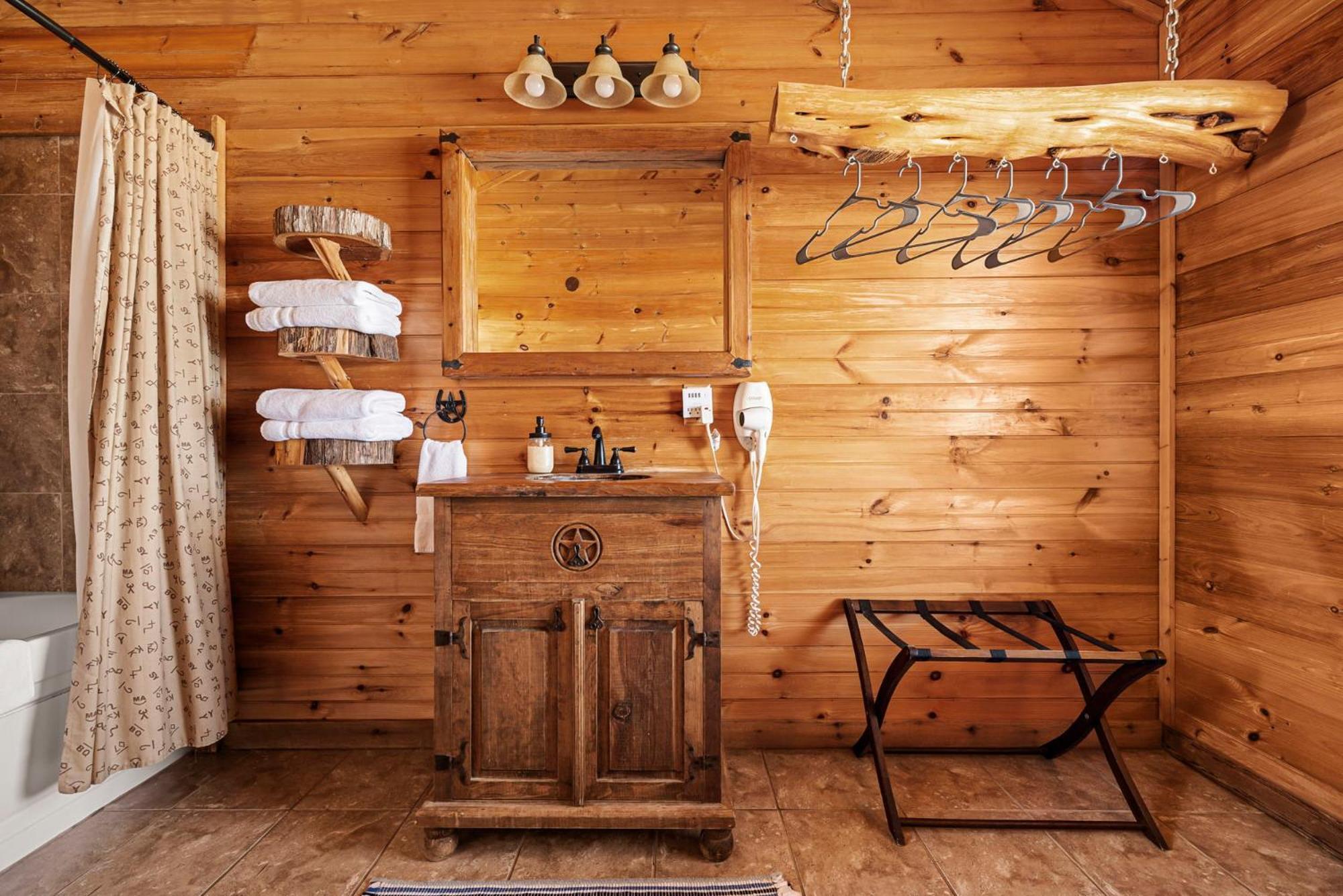 Enchanted Rockview Cabins Crabapple Rom bilde